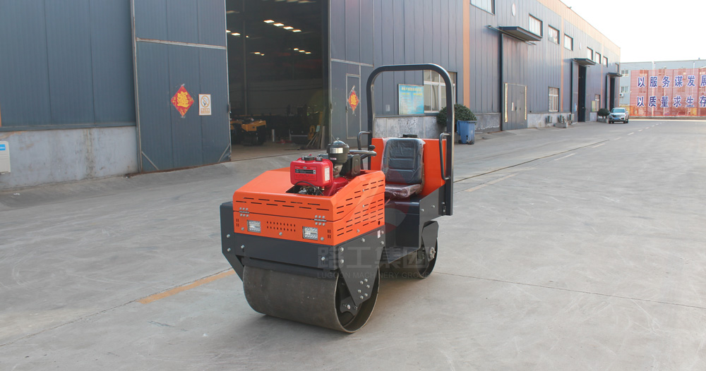 小型壓路機(jī) 小型壓路機(jī)