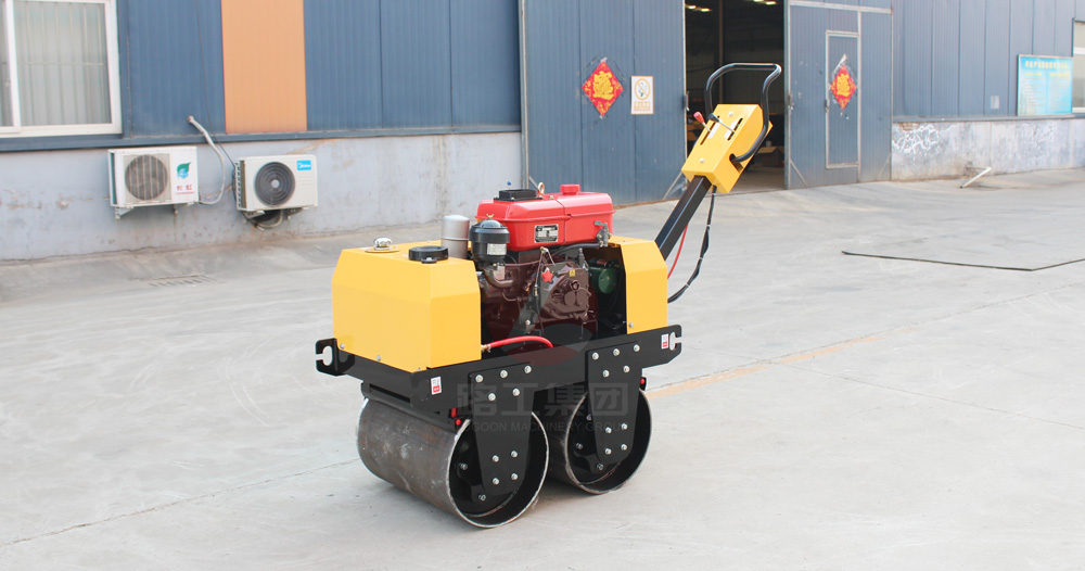 小型壓路機(jī) 小型壓路機(jī)