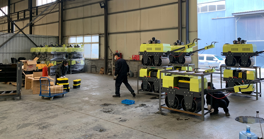 小型壓路機(jī) 小型壓路機(jī)