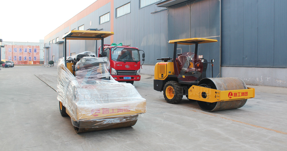 小型壓路機(jī) 小型壓路機(jī)