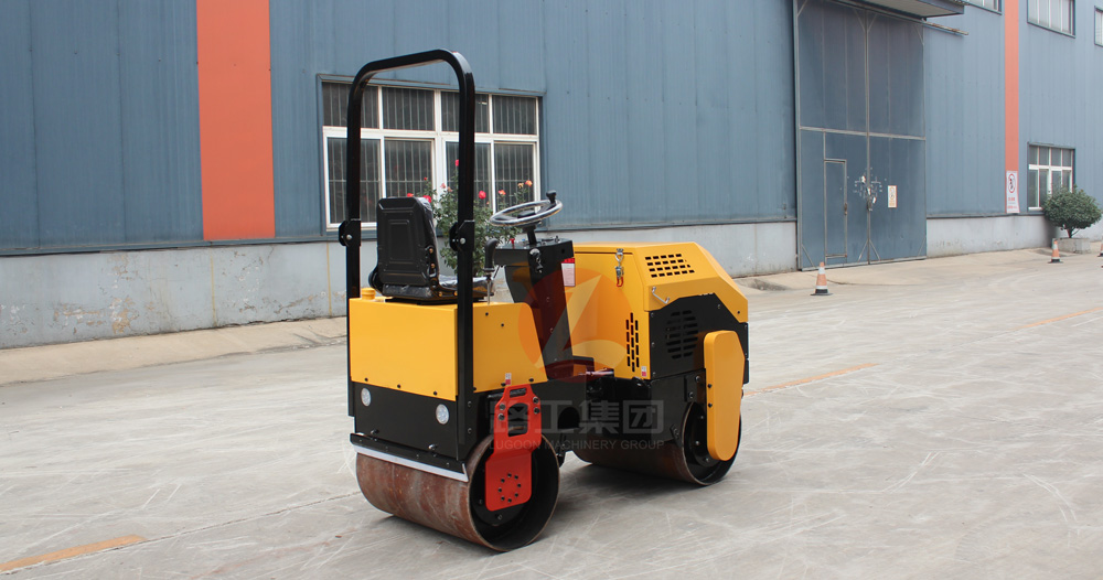 小型壓路機(jī) 小型壓路機(jī)